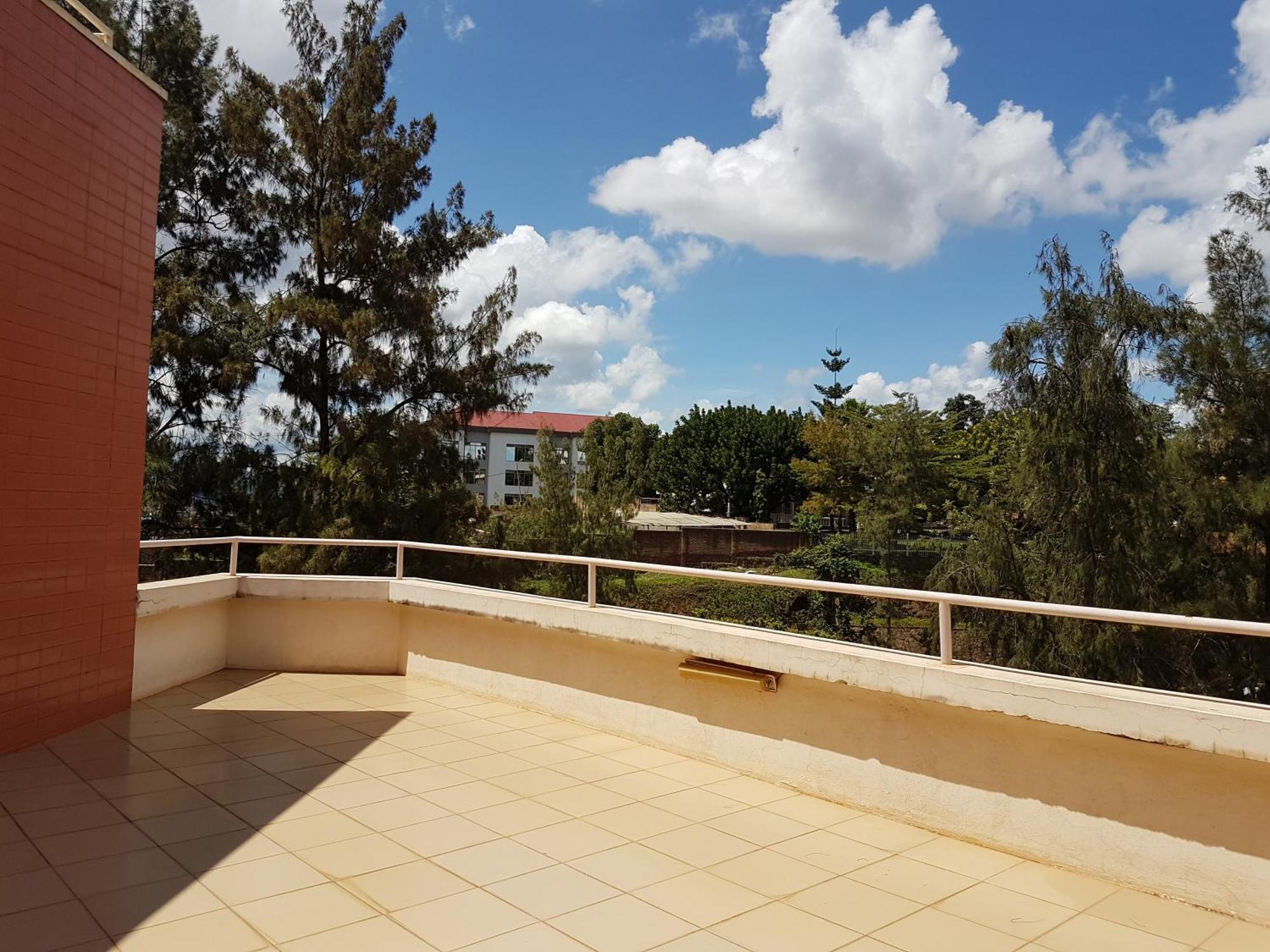 Beausejour Hotel Кигали Екстериор снимка